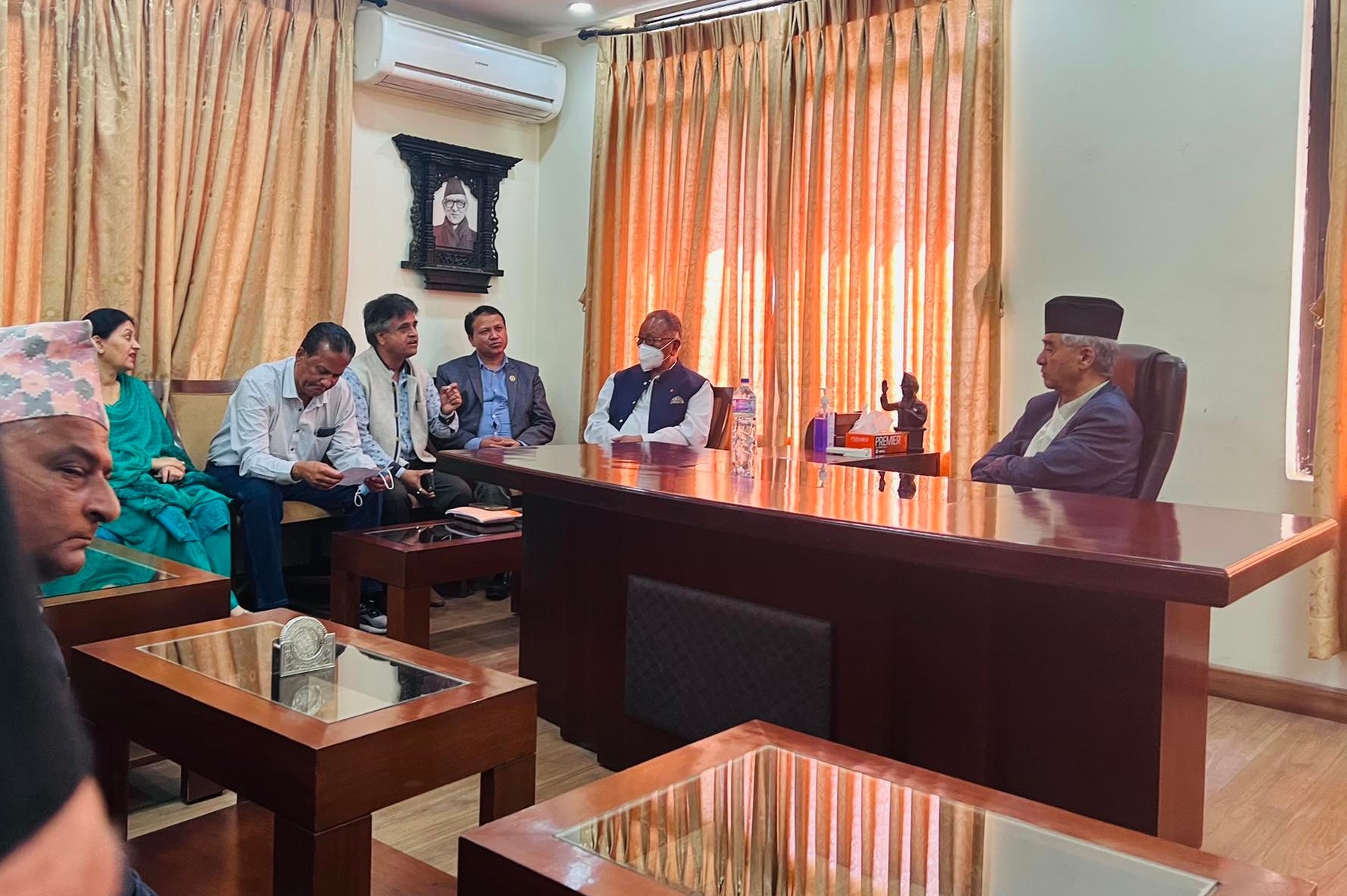 कांग्रेसबाट पोखराको मेयर-उपमेयरका आकांक्षीले भोलिसम्म आन्तरिक उम्मेदवारी दिनुपर्ने